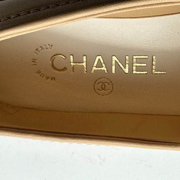 CHANEL 24C Leather Quilted Tab Turn Lock Turnlock CC Loafer Moccasin Flat Shoes - Picture 8 of 11